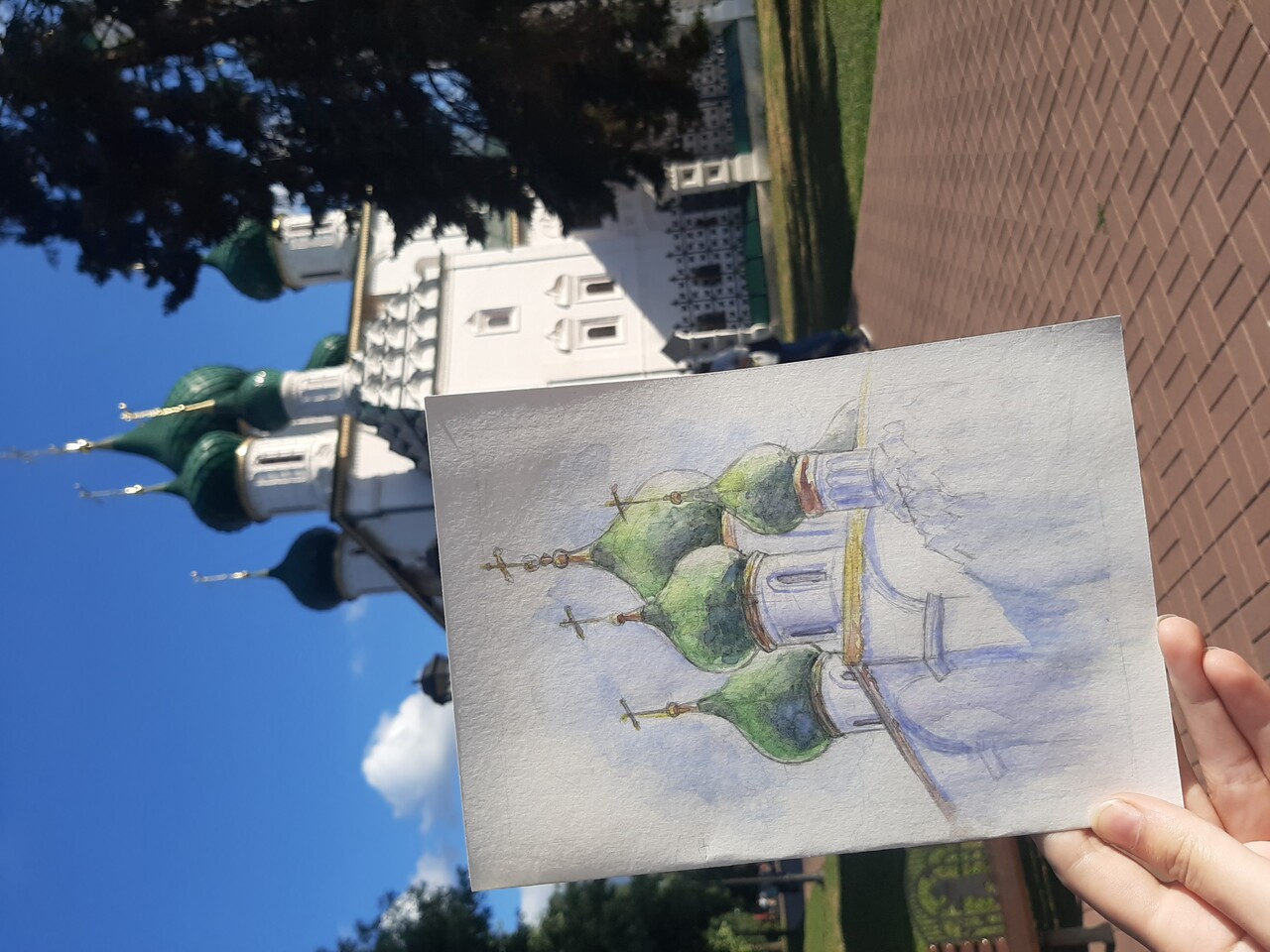 Церковь в акварели